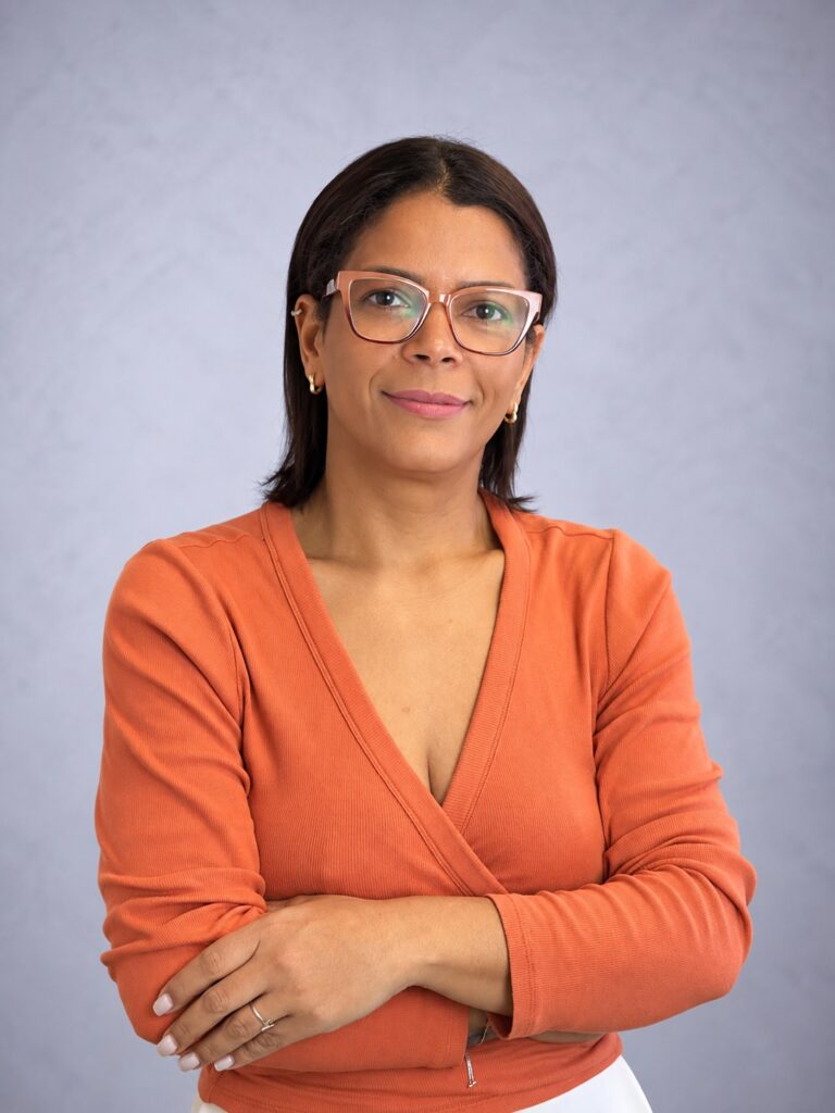 Simone Aparecida Vieira Santos